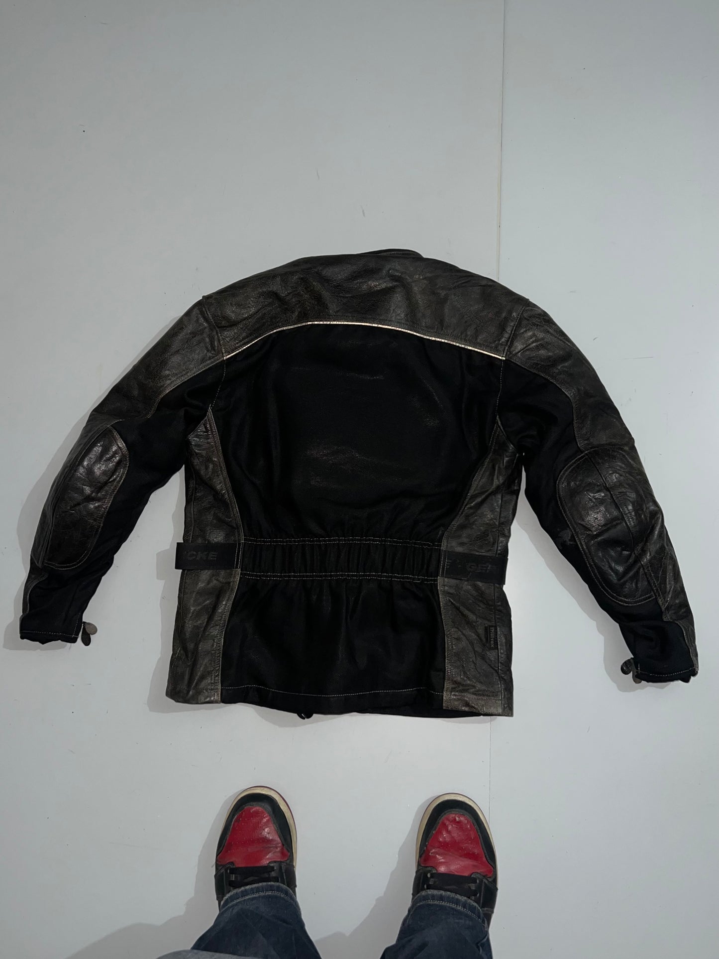 Zuper Premium Original Leather Jacket (M/L)