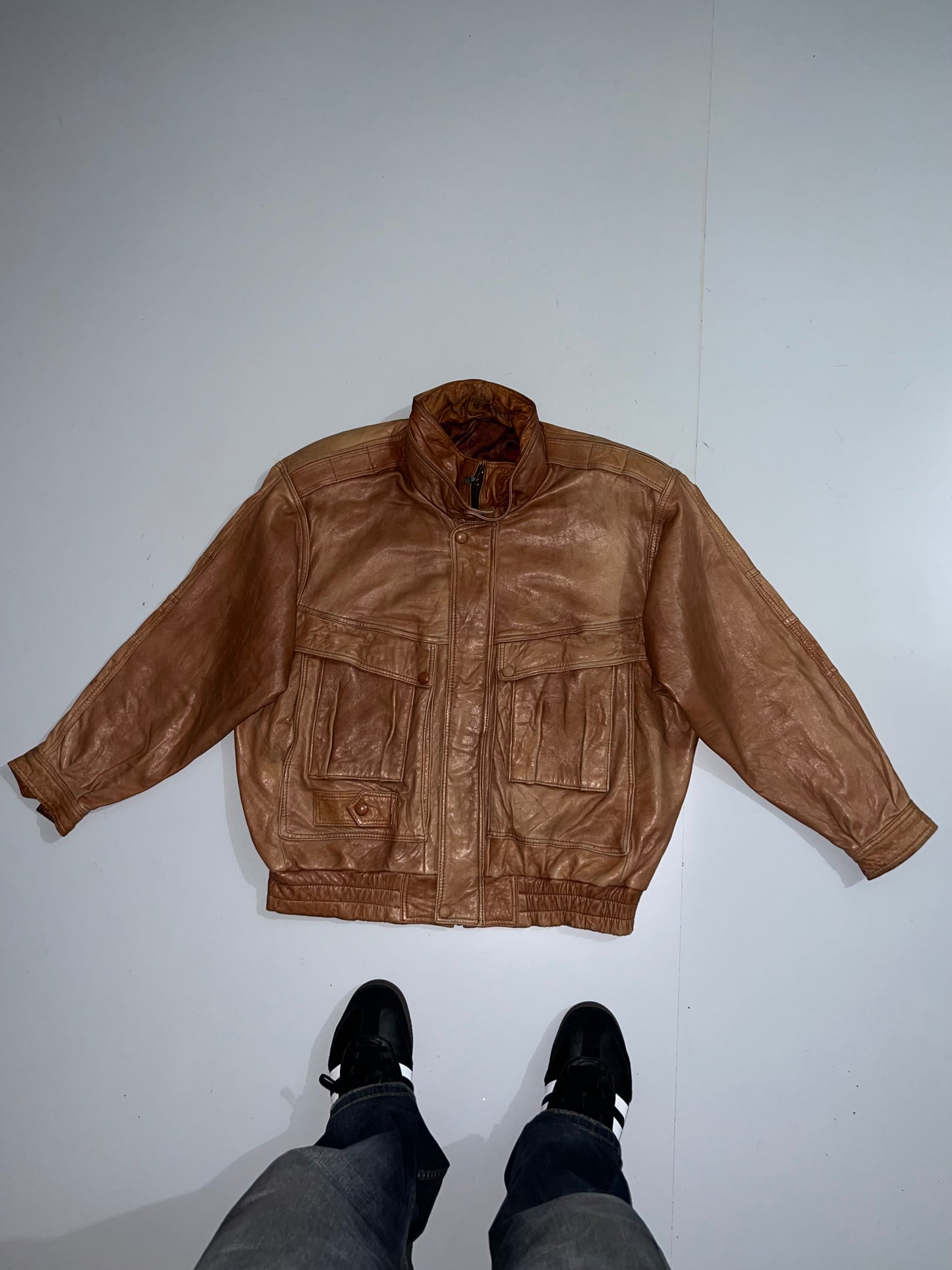 ! ! ! ! ! Super Premium Original Leather (L/XL)