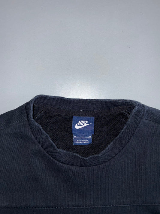 Nike | Colourblock Crewneck Sweatshirt with Kangaroo Pocket Black & White (M)