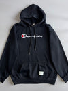 Champion | Black Script Logo Hoodie (XL)