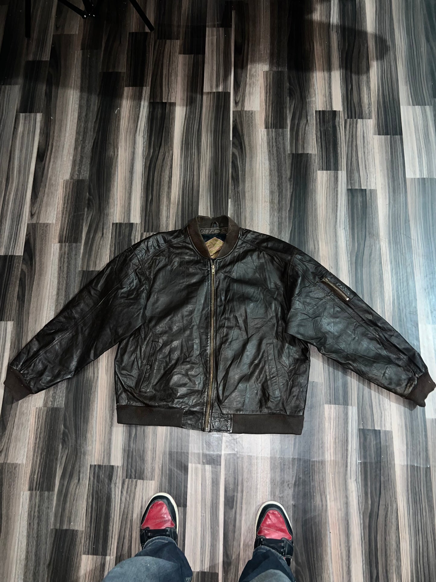 Z Premium Leather (Buy one get one free) L/Xl/2XL