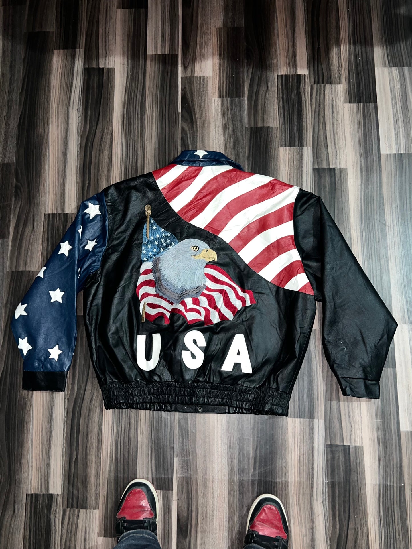 ZPremium Leather( BOGO) rare XL/2Xl