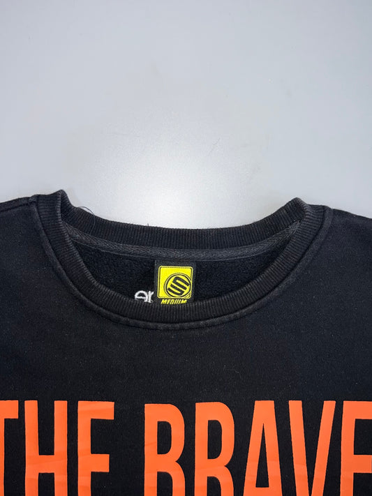 Stage | “The Brave” Slogan Crewneck (L)