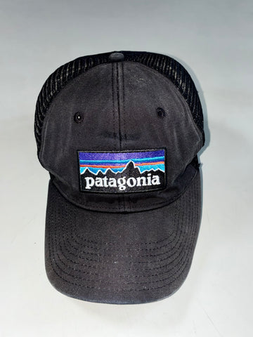 Patagonia P-6 Logo Black Trucker Mesh Cap (Adjustable)