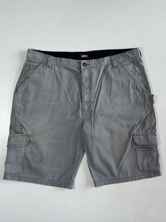Dickies Cargo Shorts (W:42 |L:24)