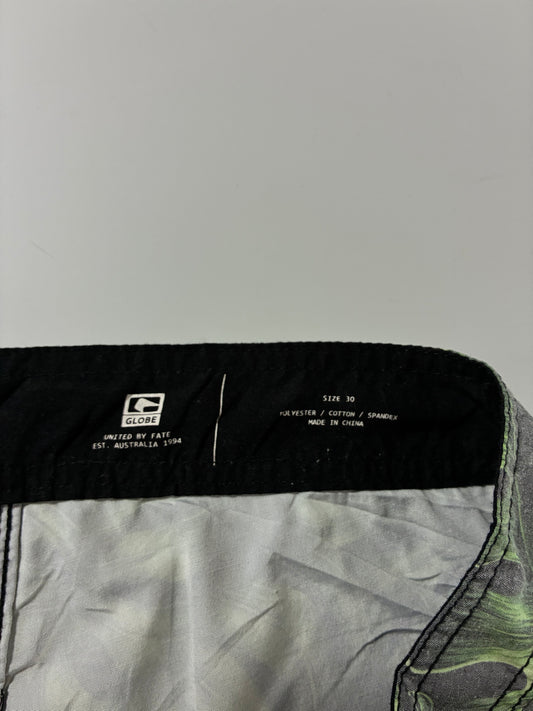 Globe Green Monstera Leaf Print Board Shorts (W:33) (L:16)