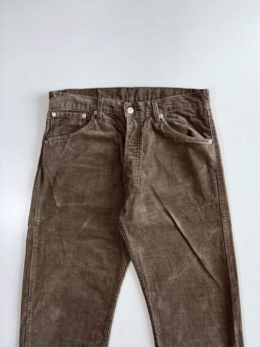 Vintage Levi’s 551 Corduroy Pants (W:32|L:44)