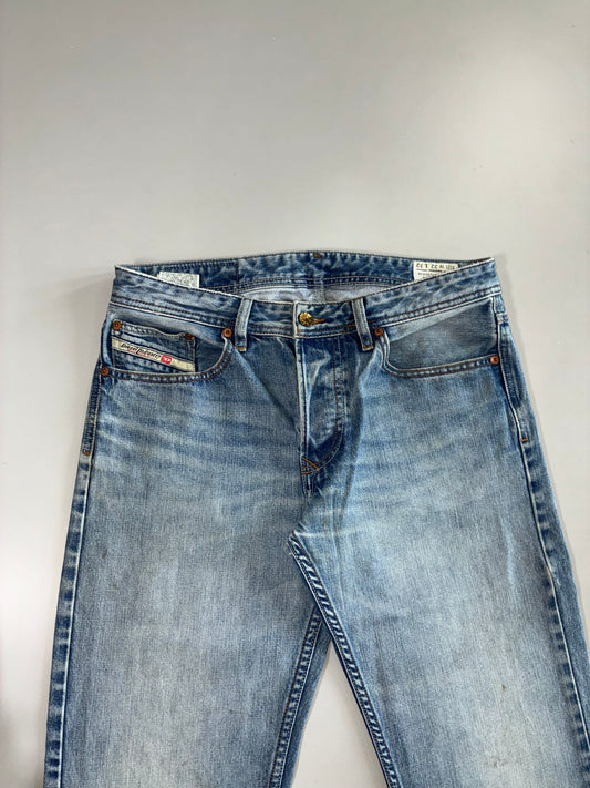 Vintage Diesel Industry Premium Original Denim Jeans (W:32|L:41)