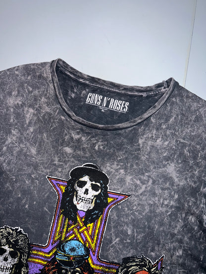 !                                                                     Guns & Roses Original Vintage Acid wash tee (XL/2XL)