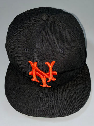 New Era MLB NY Giants Cap – Black with Orange Old-School Logo 58.7CM