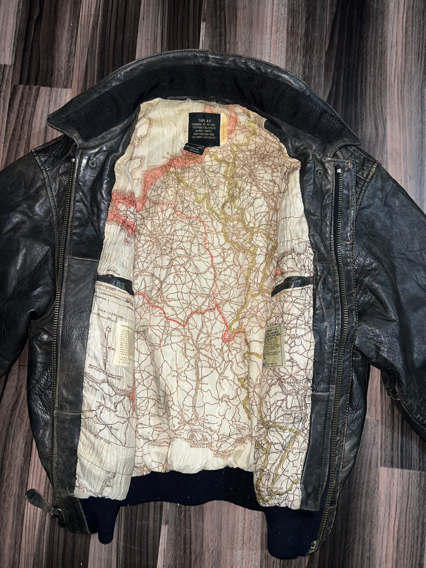 Avirex Lmt ED. Learher OG(RARE) BOGO S/M