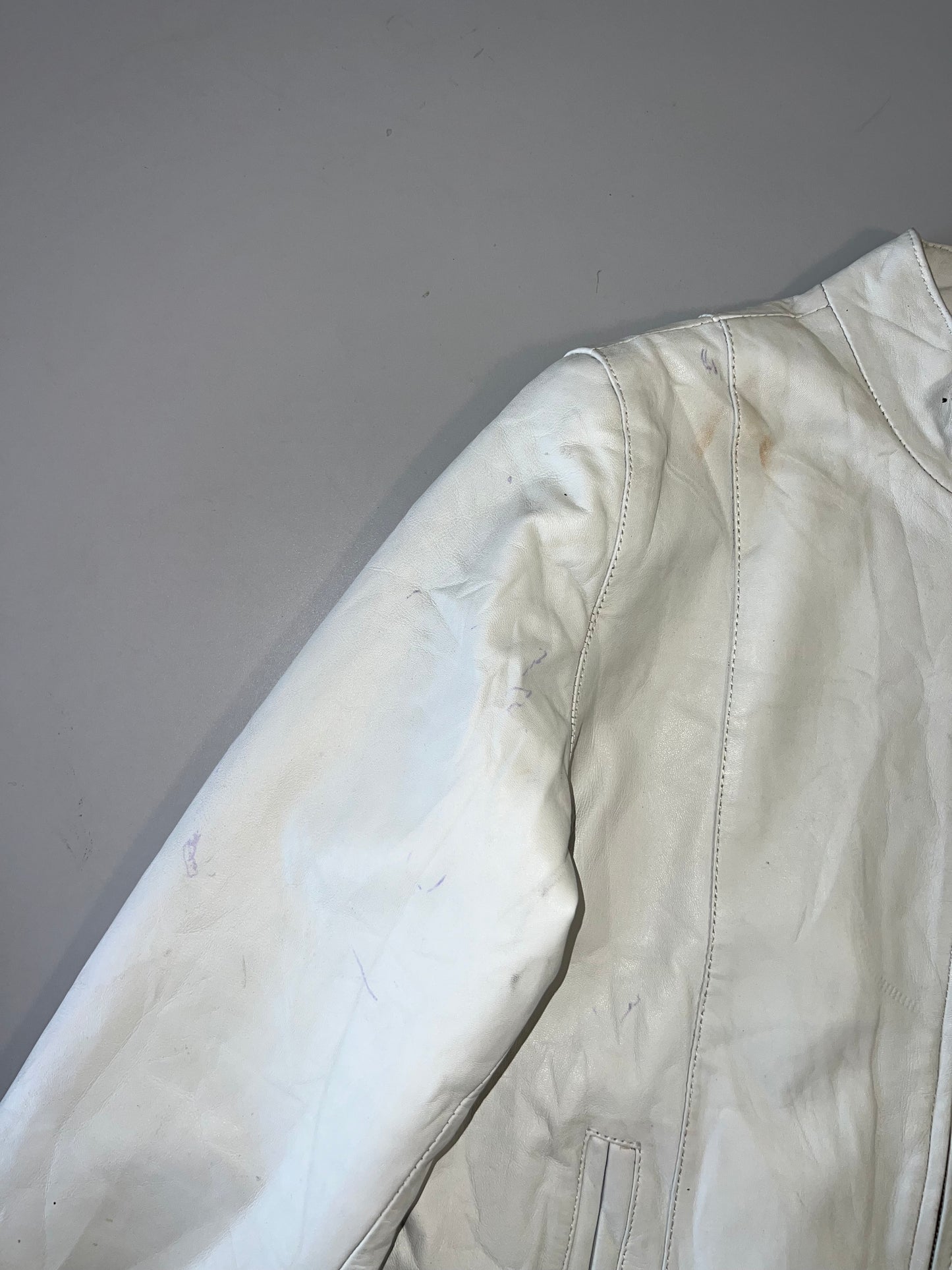 !                                                                                             Super Premium Minimal Jacket (S)