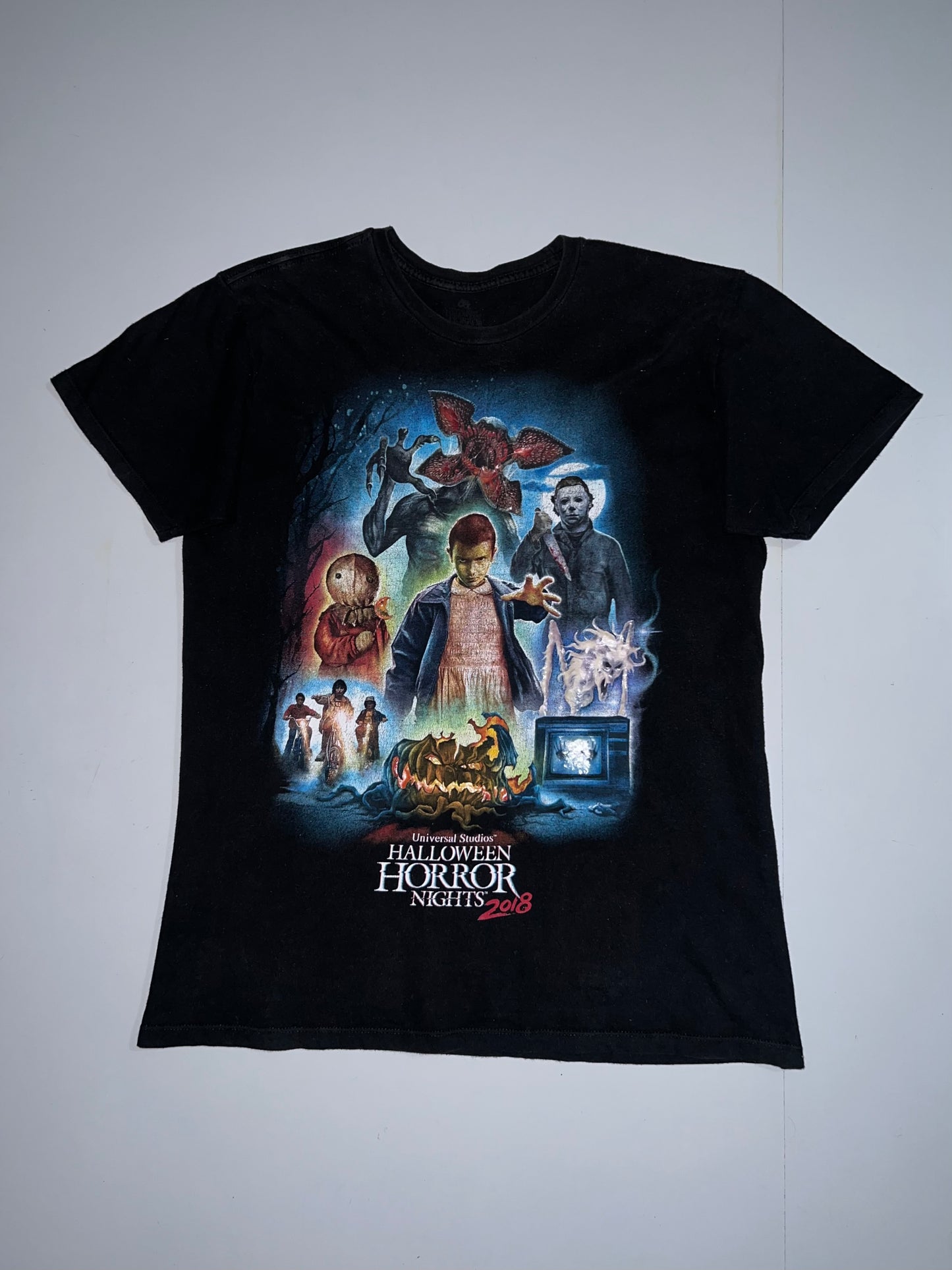 !                                  Stranger Things Tee Size - (L)