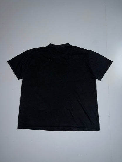 !                                                                                                            Authentic Vintage Tee Size - (L)