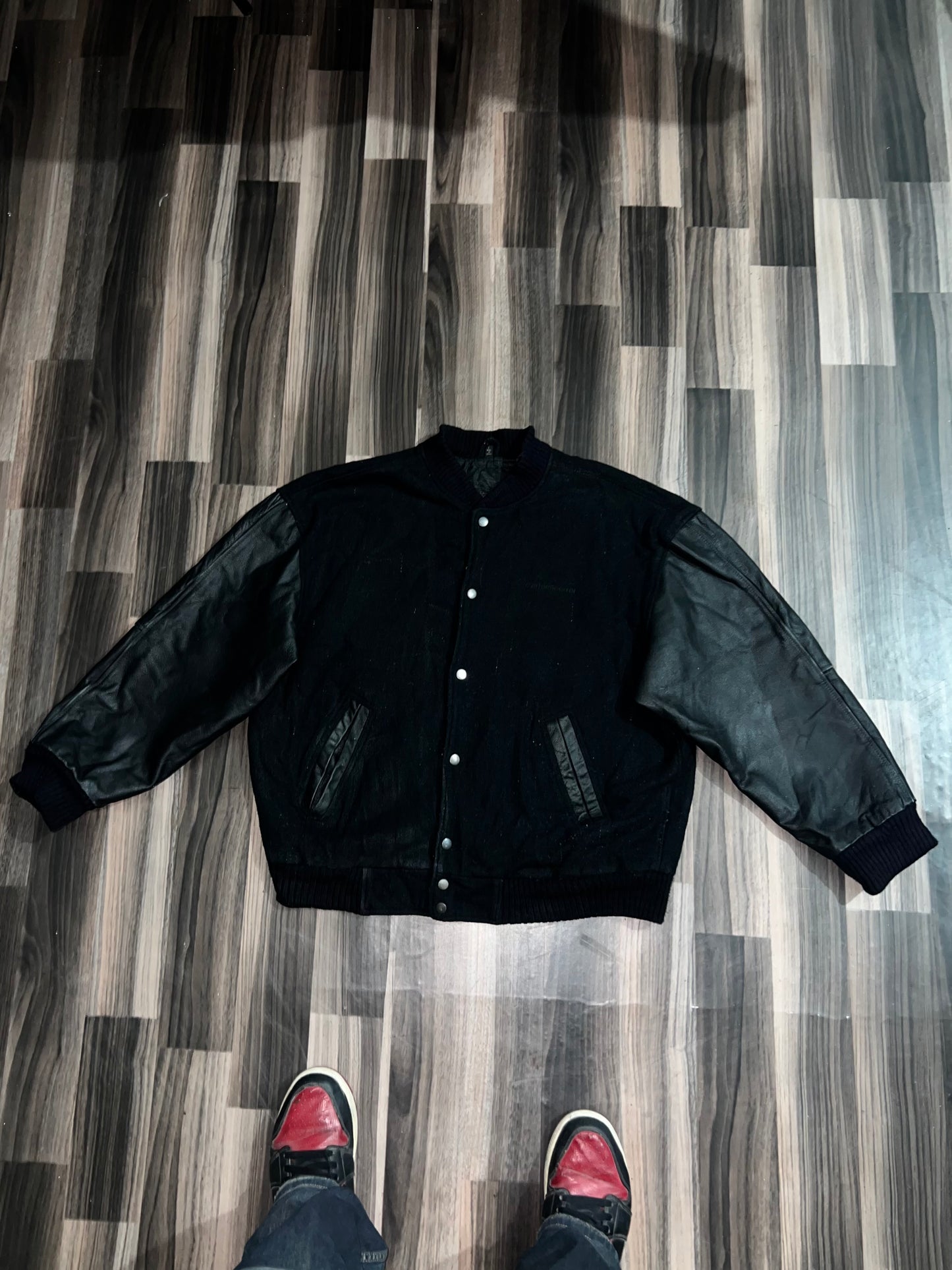ZPremium Leather Sleeves(Buy one get one free) L/XL