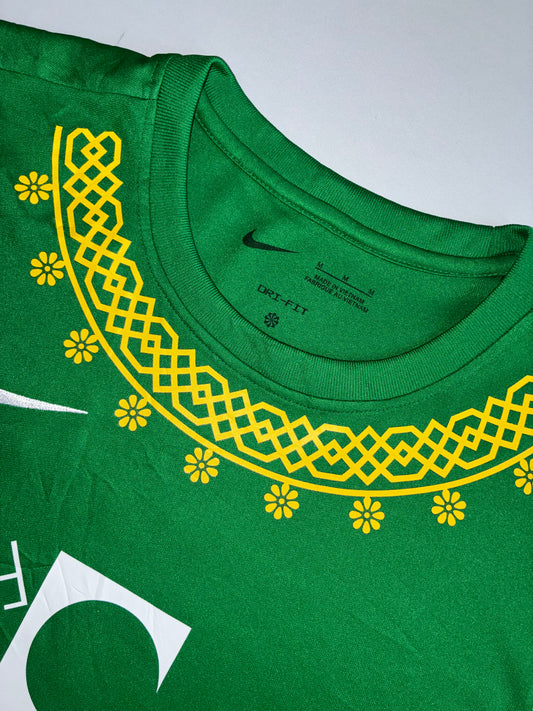 Nike | Green Favela St. Rare Tee | (S)