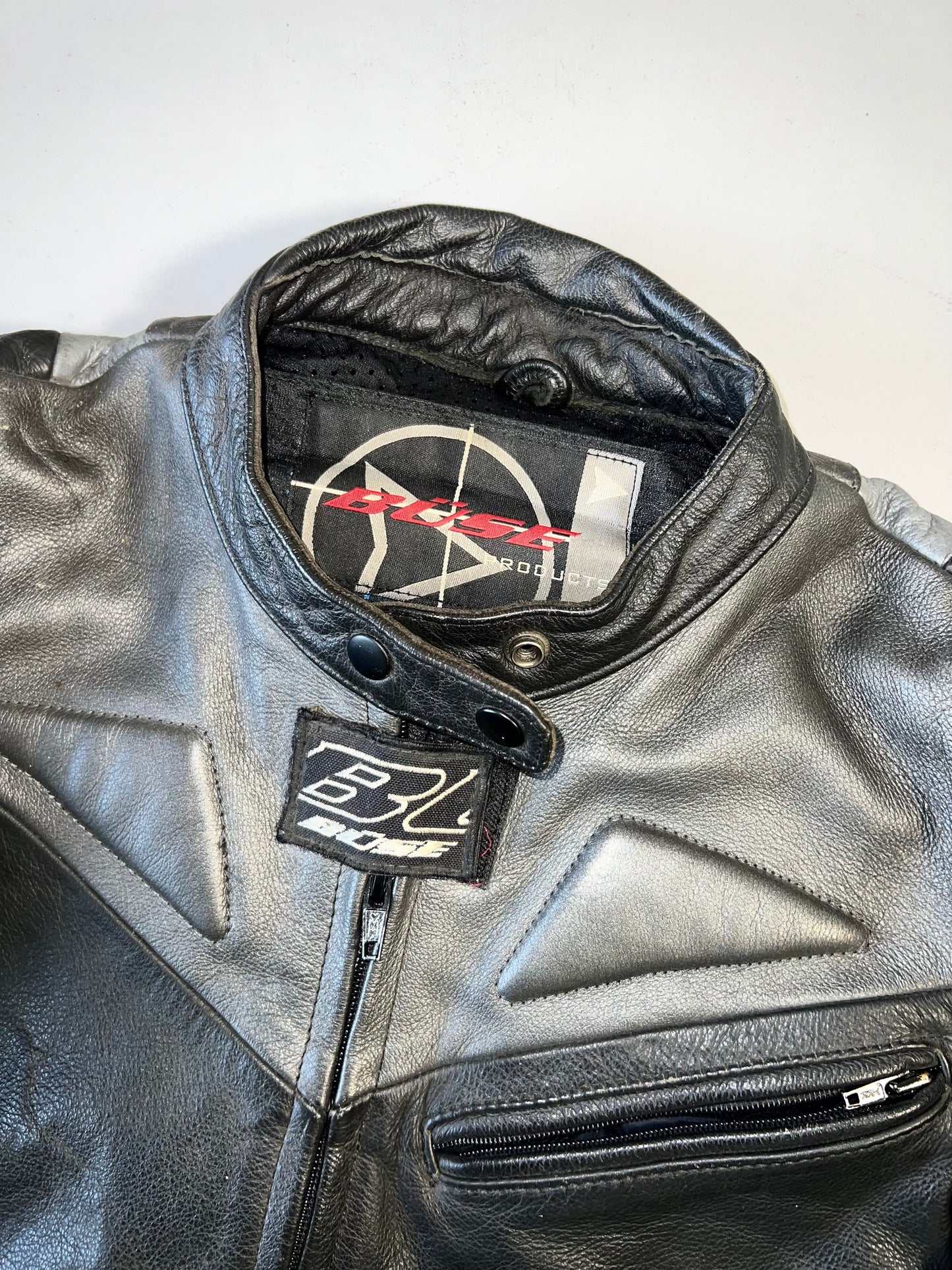 ZSuper Premium Original BOSE Leather Racing JACKET (PADDED (XS/S)