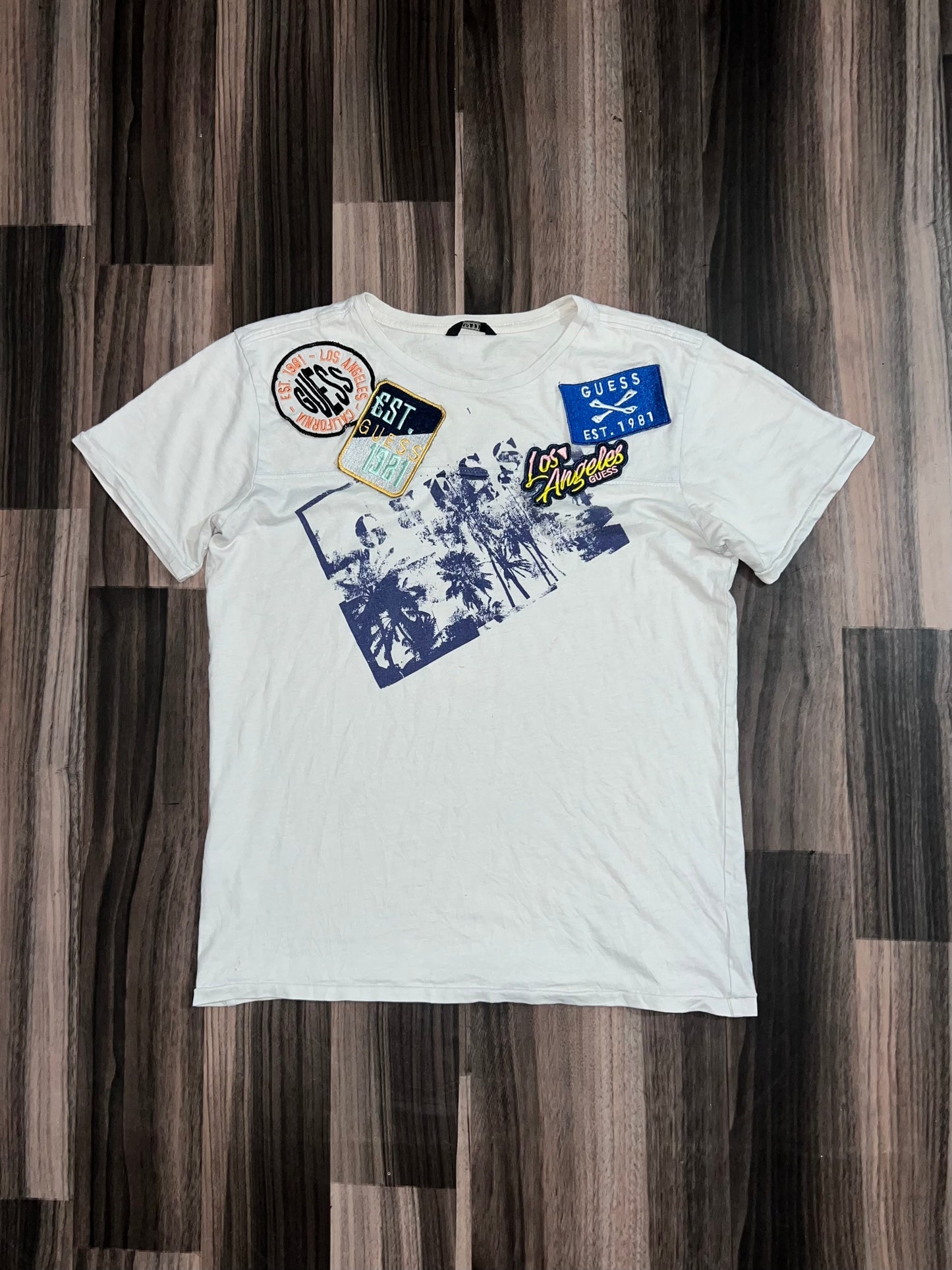 A *Original Guess Tee (XS)