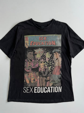 Netflix Sex Education Comic Book Style Graphic T-Shirt in Black (M)