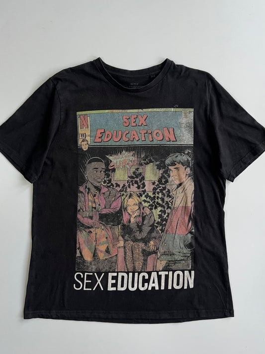 Netflix Sex Education Comic Book Style Graphic T-Shirt in Black (M)