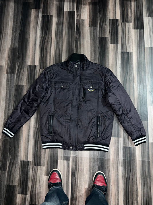 APremium Minimal Jacket (L/Xl)