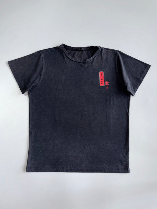 Vintage Japanese Premium Graphic Printed T-shirt (L)