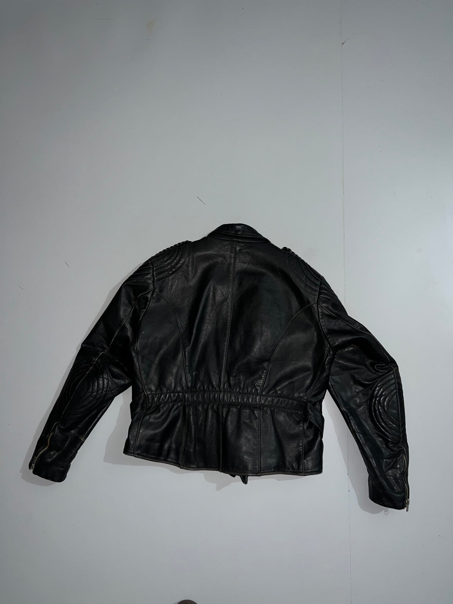 ZSuper   RARE  ORIGINAL leather (Ultra Premium)  (M/L)