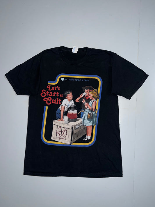 !                                         Authentic Vintage Tee (M)