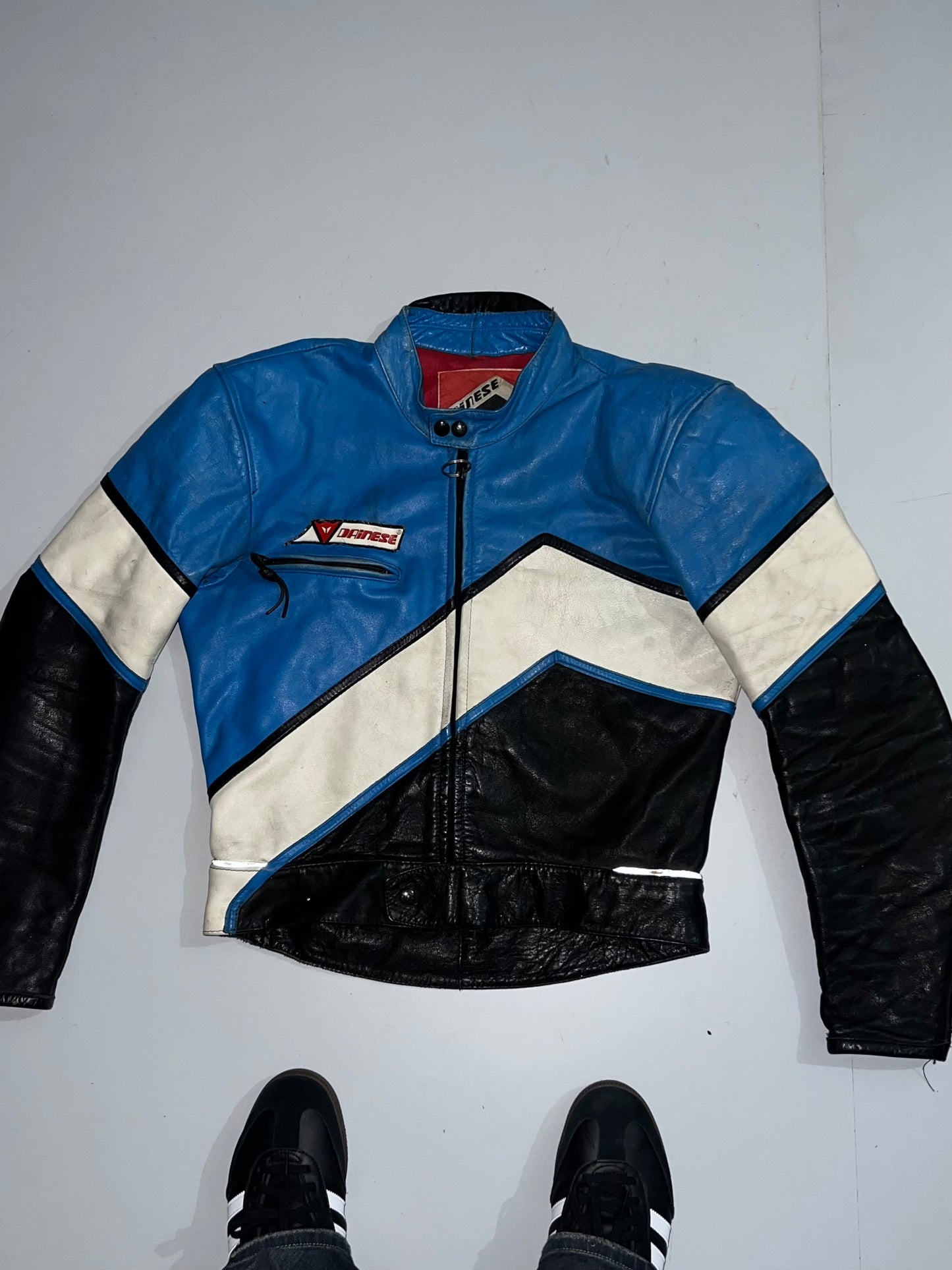 !            90s Dainese Original Leather Racing Jacket (RARE FIND) (S/M)