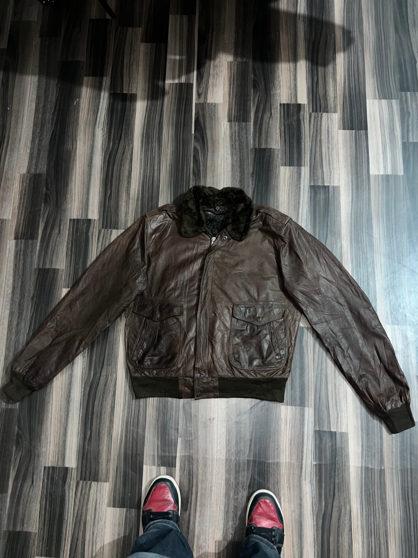 ZPremium Leather (Buy one get one free) M/ L