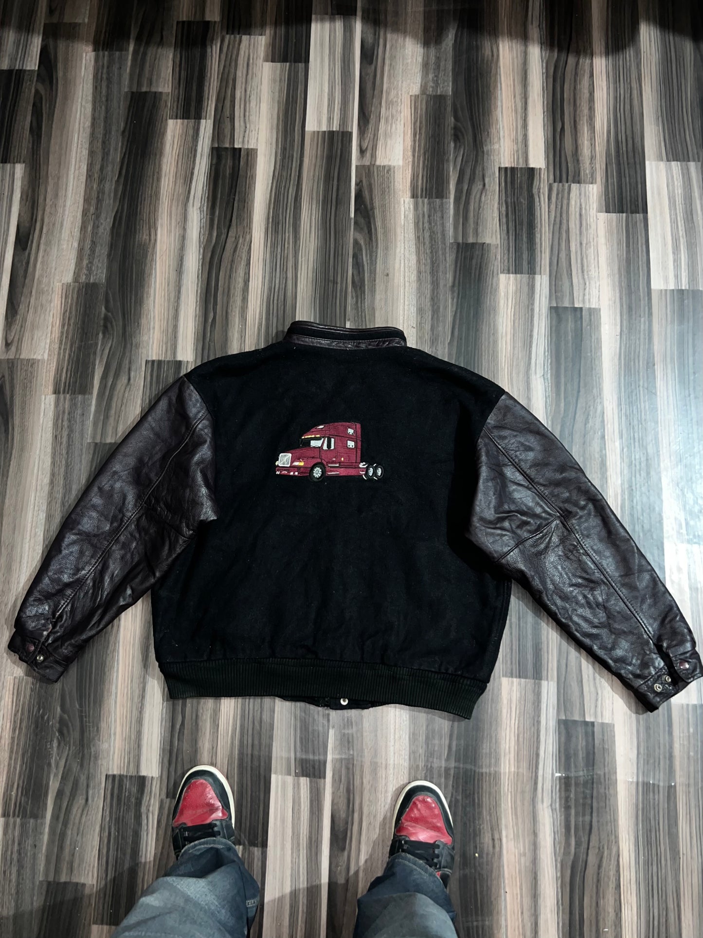 ZUltra Premium Original Leather Sleeves Varsity (XL/2XL)