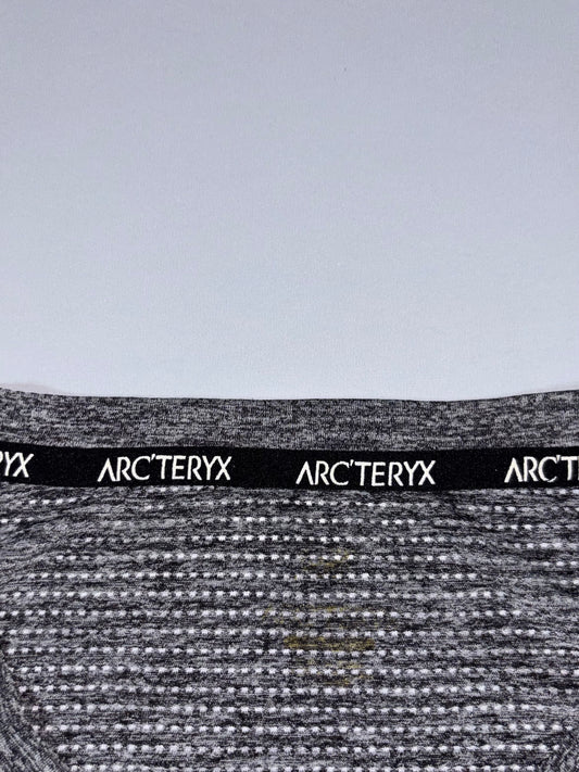 Arc’teryx Grey Graphic T-Shirt  (XL)
