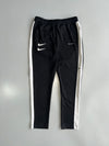 Nike Black Swoosh Tapered Track Pants (W:32) (L:38)