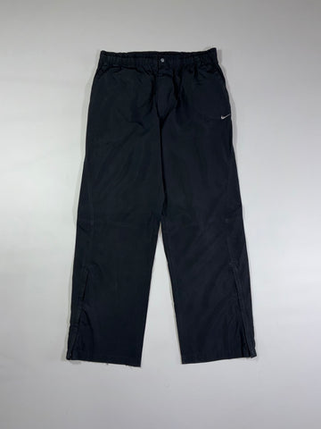 Vintage Y2K Nike Nylon Track Pants with Zip Hem (W:34) (L:41)
