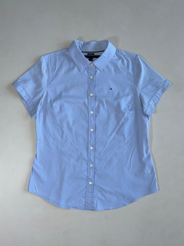 Tommy Hilfiger Light Blue Oxford Short Sleeve Shirt – Classic Fit be Women’s (M)