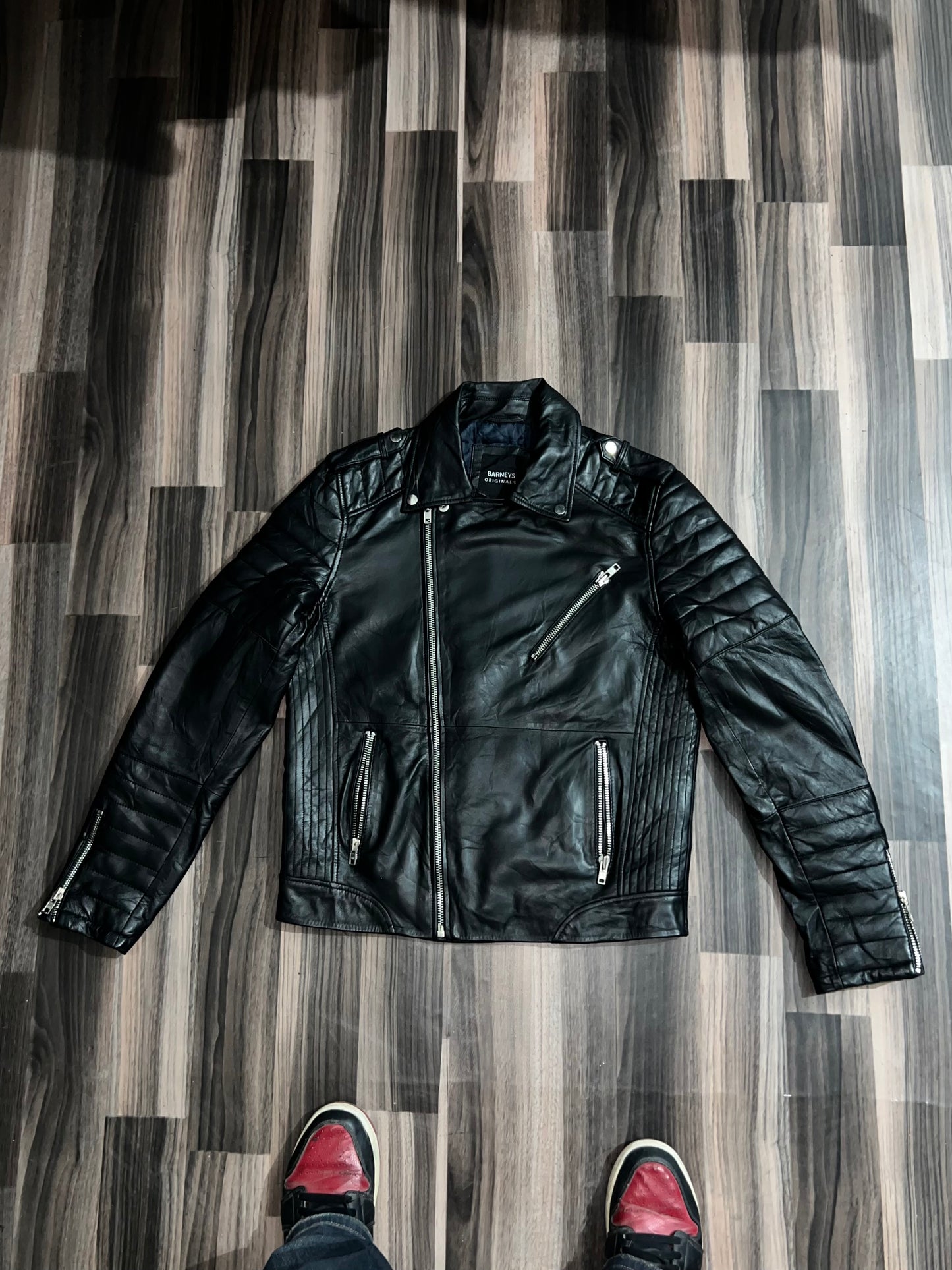 ZPremium Leather (Buy one get one free) M/L
