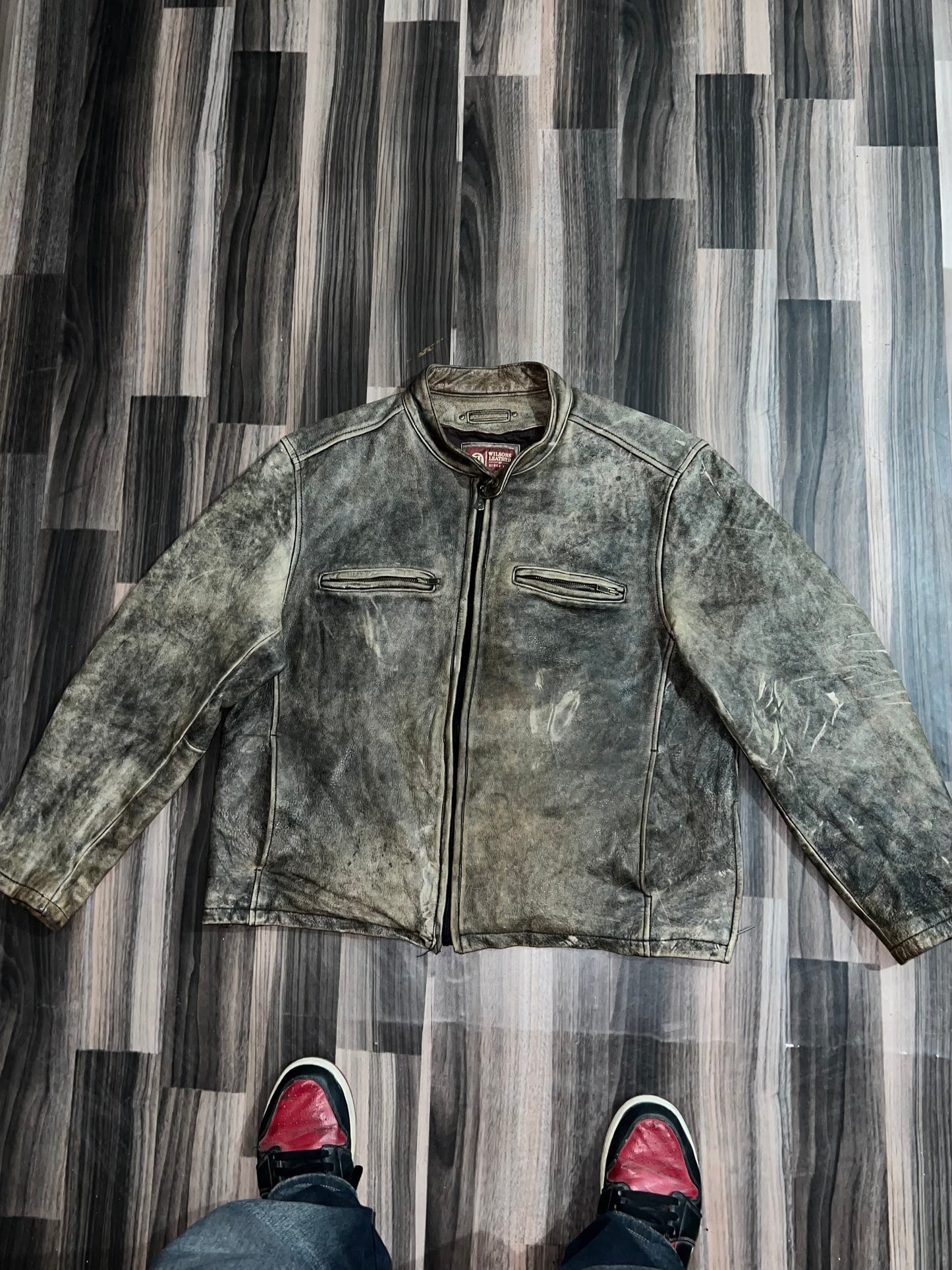 ZUltra Premium (RARE) VINTAGE Original Leather Jacket (L/XL)