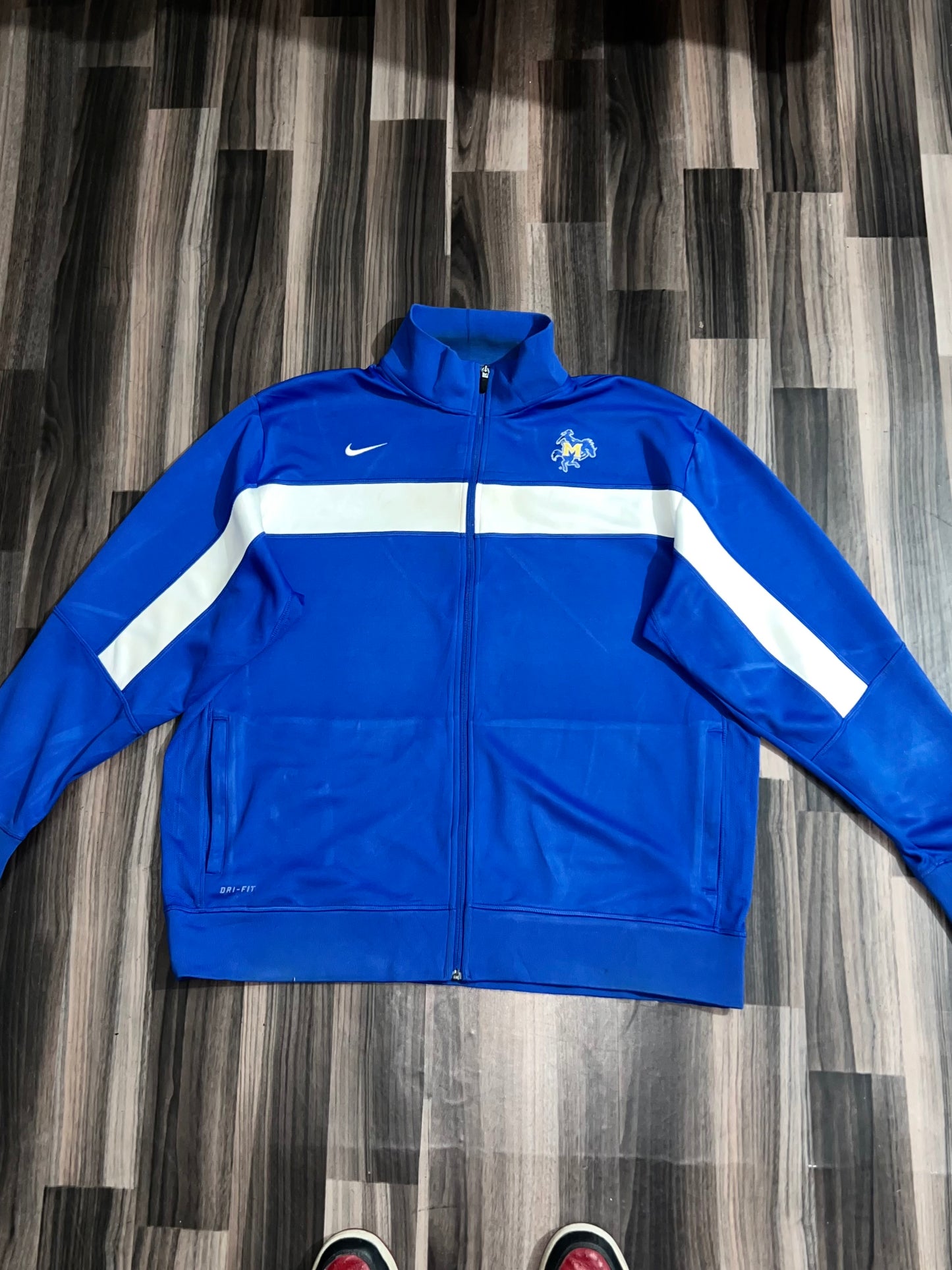 A Premium Jacket(Buy one get one free) XXL