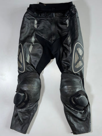 Ixon Addict Leather Racing Pants With Sliders  (W:36|L:40)