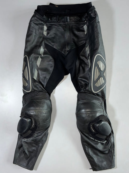 Ixon Addict Leather Racing Pants With Sliders  (W:36|L:40)