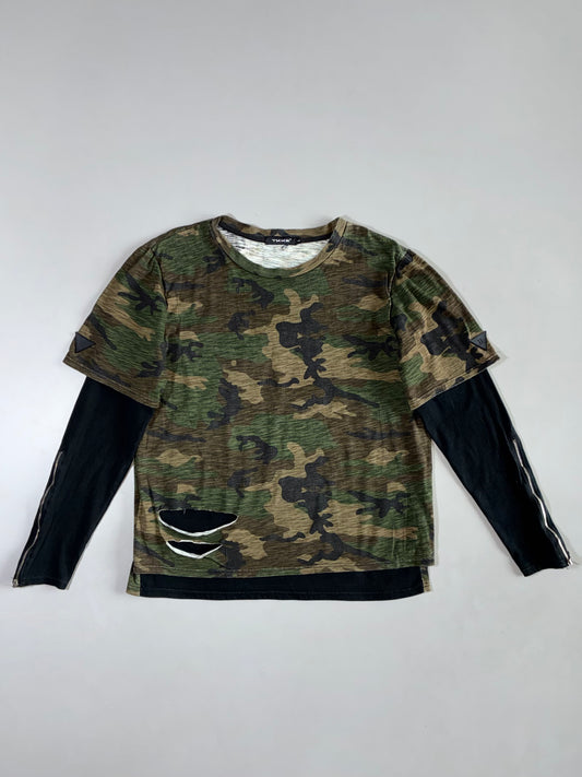 TKKE Camo Layered-Look T-Shirt (L)