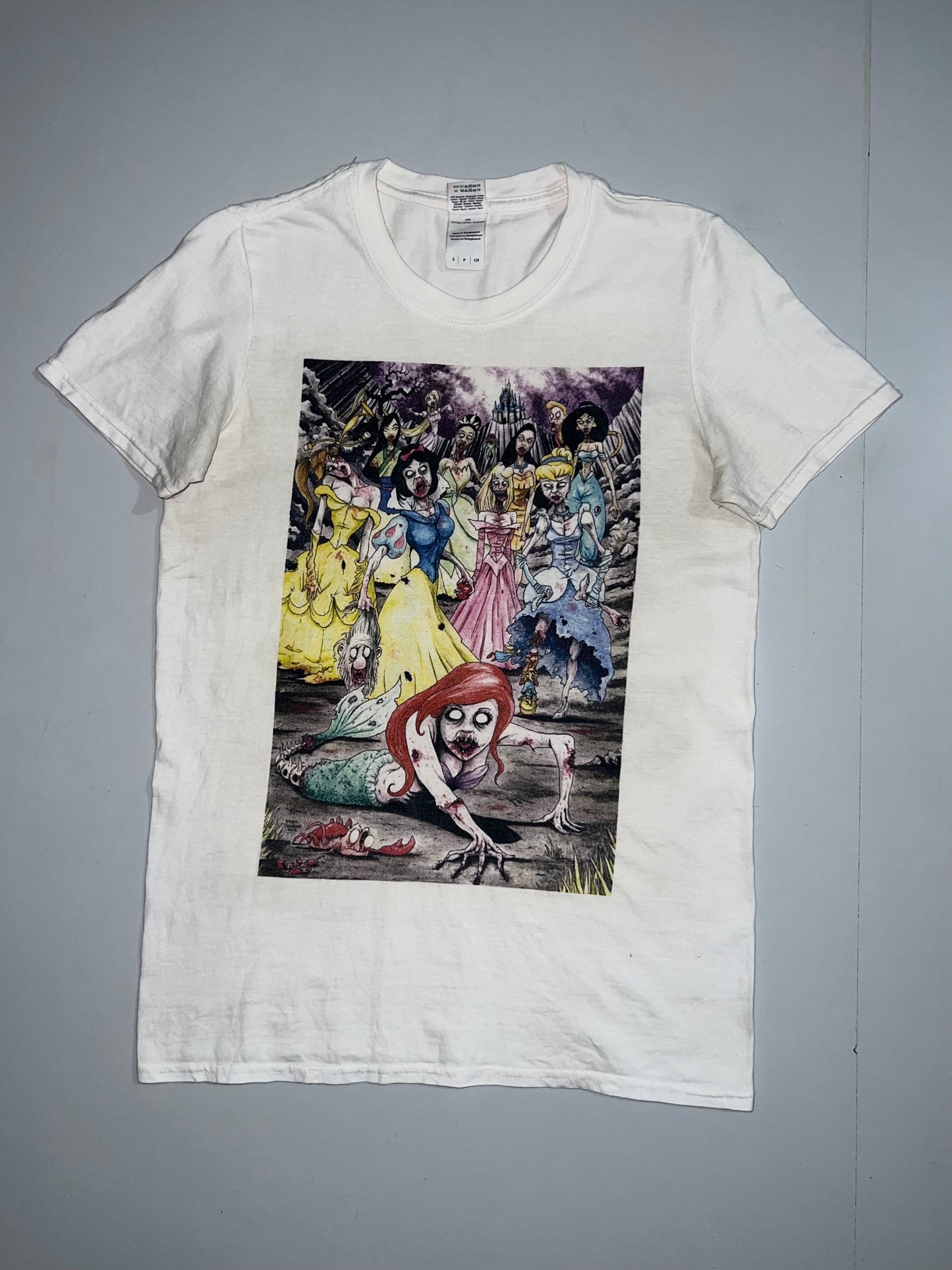 !                   Vintage Undead tee Size (S)