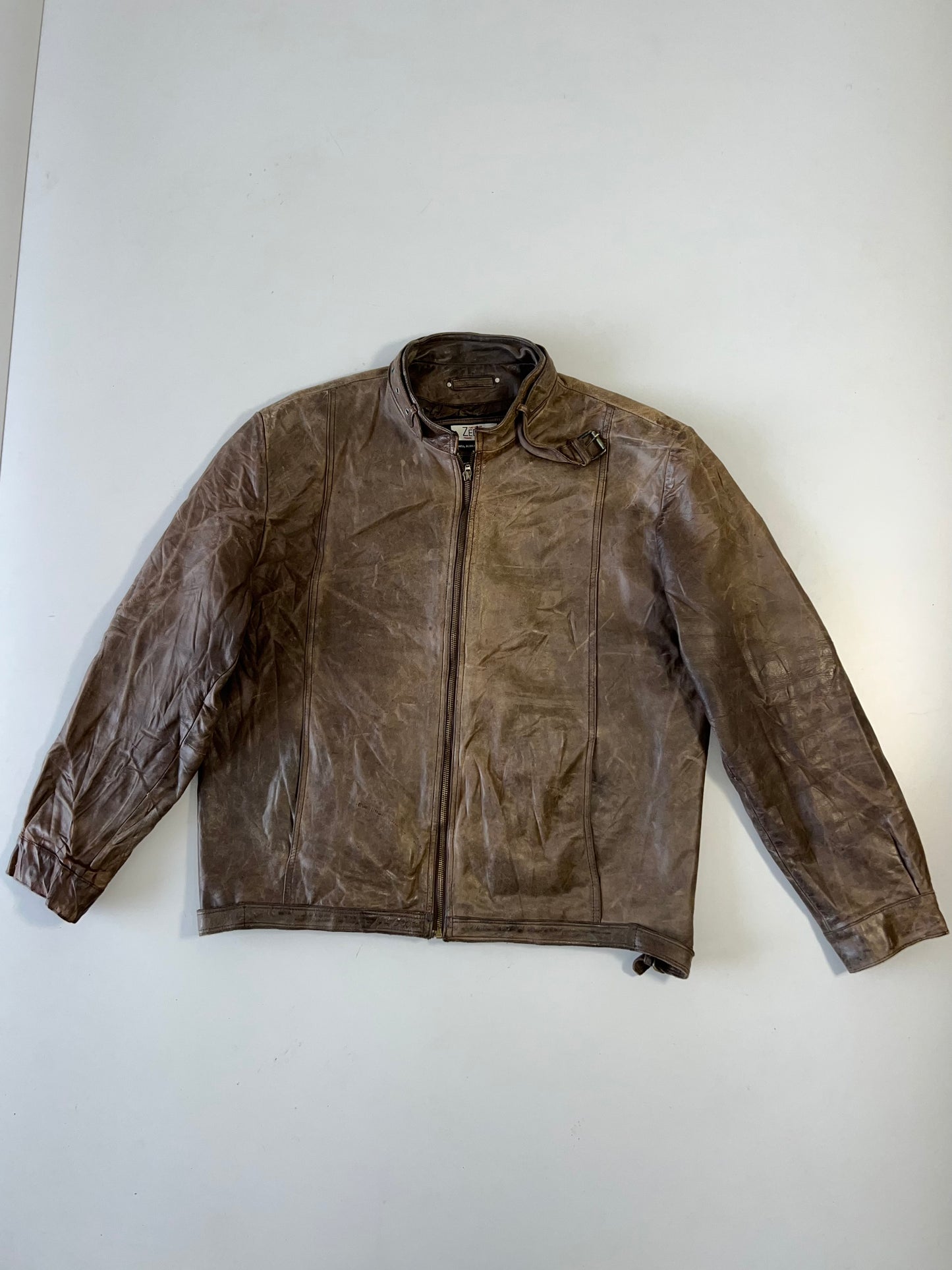 !                                                                                                                           Super Premium Original Leather (L/Xl)