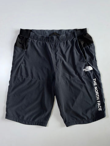 The North Face Black Training Shorts (W:32|L:22)