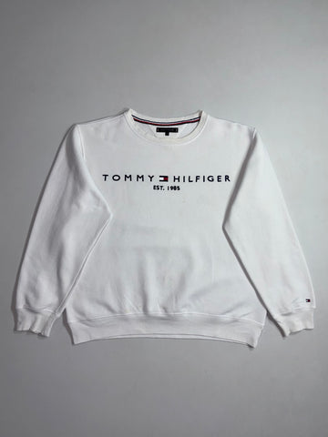 Tommy Hilfiger | White Est. 1985 Embroidered Logo Crewneck (XL)