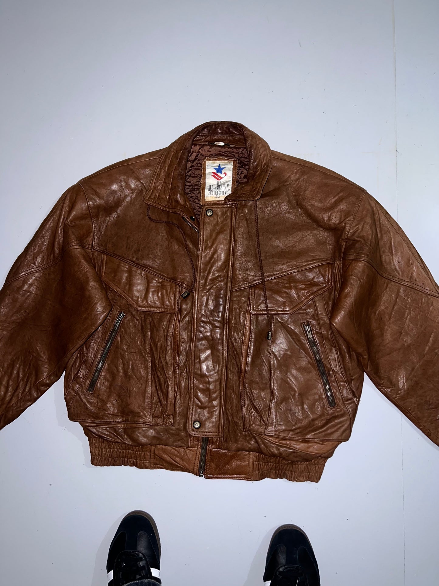 ! !               Super Premium Original Leather (RARE) (L/XL)