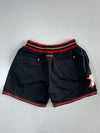 Mitchell & Ness Hardwood Classics 76ers 1999-00 Shorts (W:38|L:19)