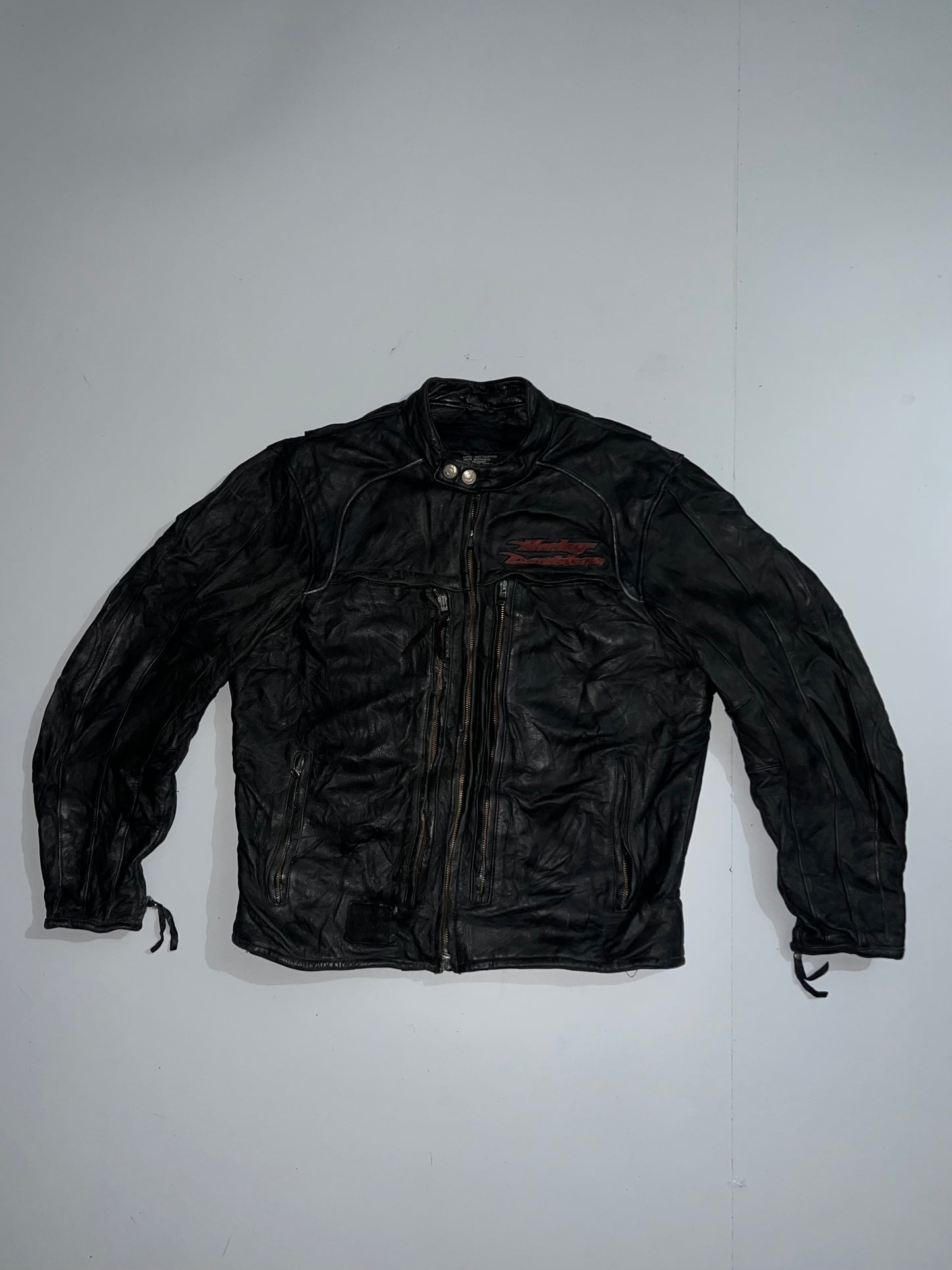 !                                                                                                                                                                                            Harley Davidson Original  (VERY RARE) Original LeatherJacket (M/L)