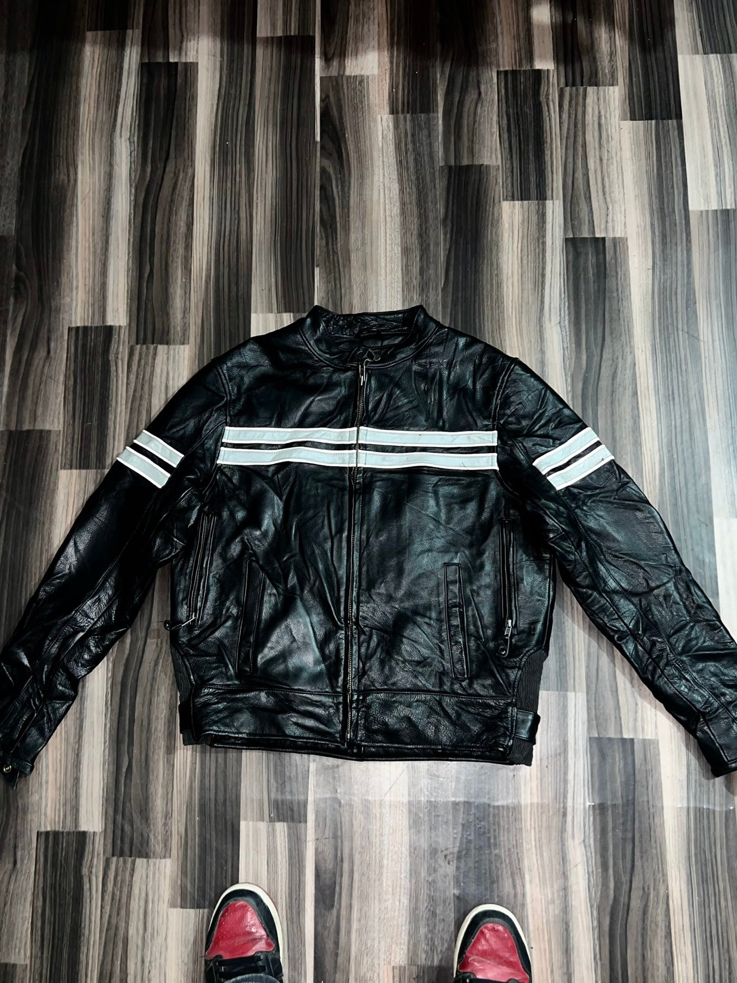 Ultra Premium Leather(BOGO) L/Xl (hidden pockets)