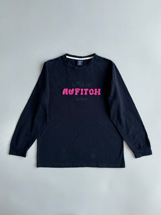 Abercrombie & Fitch Est. 1982 Pink Chenille Logo Long Sleeve T-Shirt (Xl)